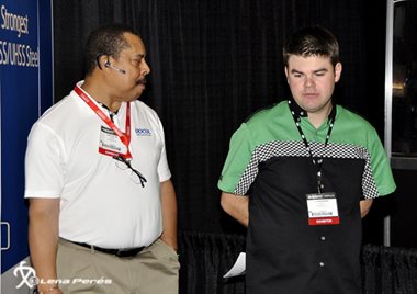 _DSC0105_Kim_Colvin_and_LG_LP540.jpg