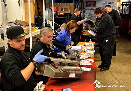 LMP_5760SFI_crew_concentrated_LP540.jpg